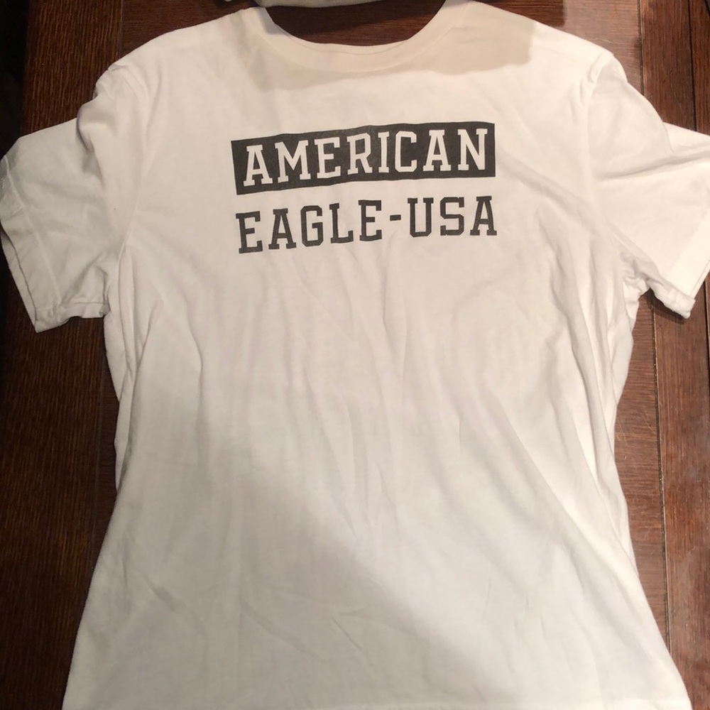 American Eagle men’s soft T-shirt sz M